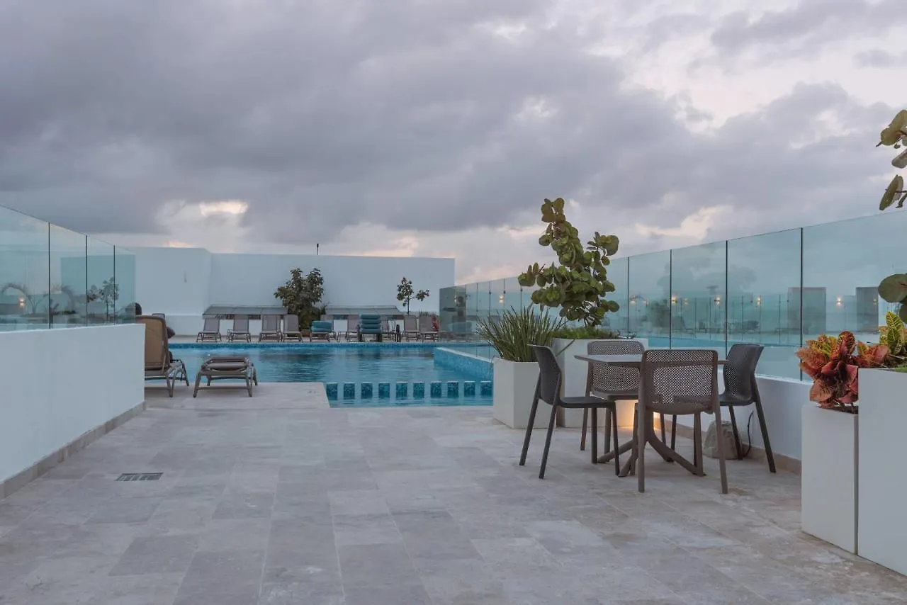 1Br In #1 Location!, 3Rd Floor, Condo Ipana, Brand New, 3 Rooftop Pools, Gym And Rooftop Bar With Ocean View Playa del Carmen